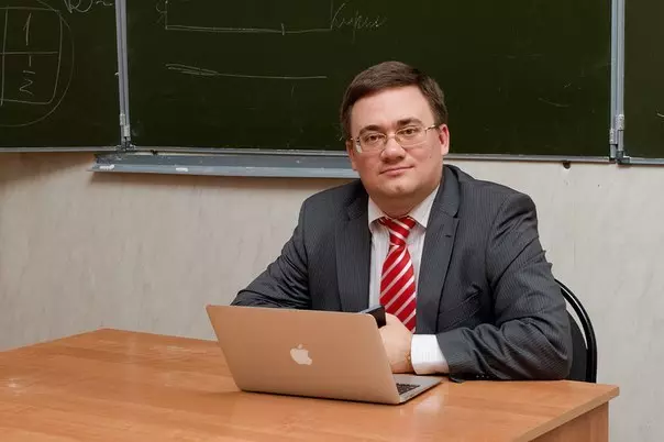 Алексей Коршунов - заведующий кафедрой туризма Московского государственного университета спорта и туризма 