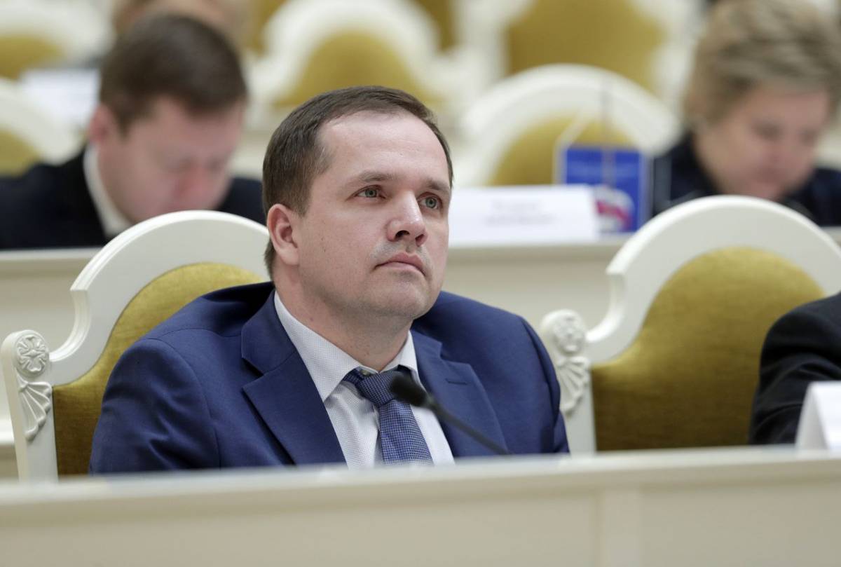 Депутат ЗакС Спб